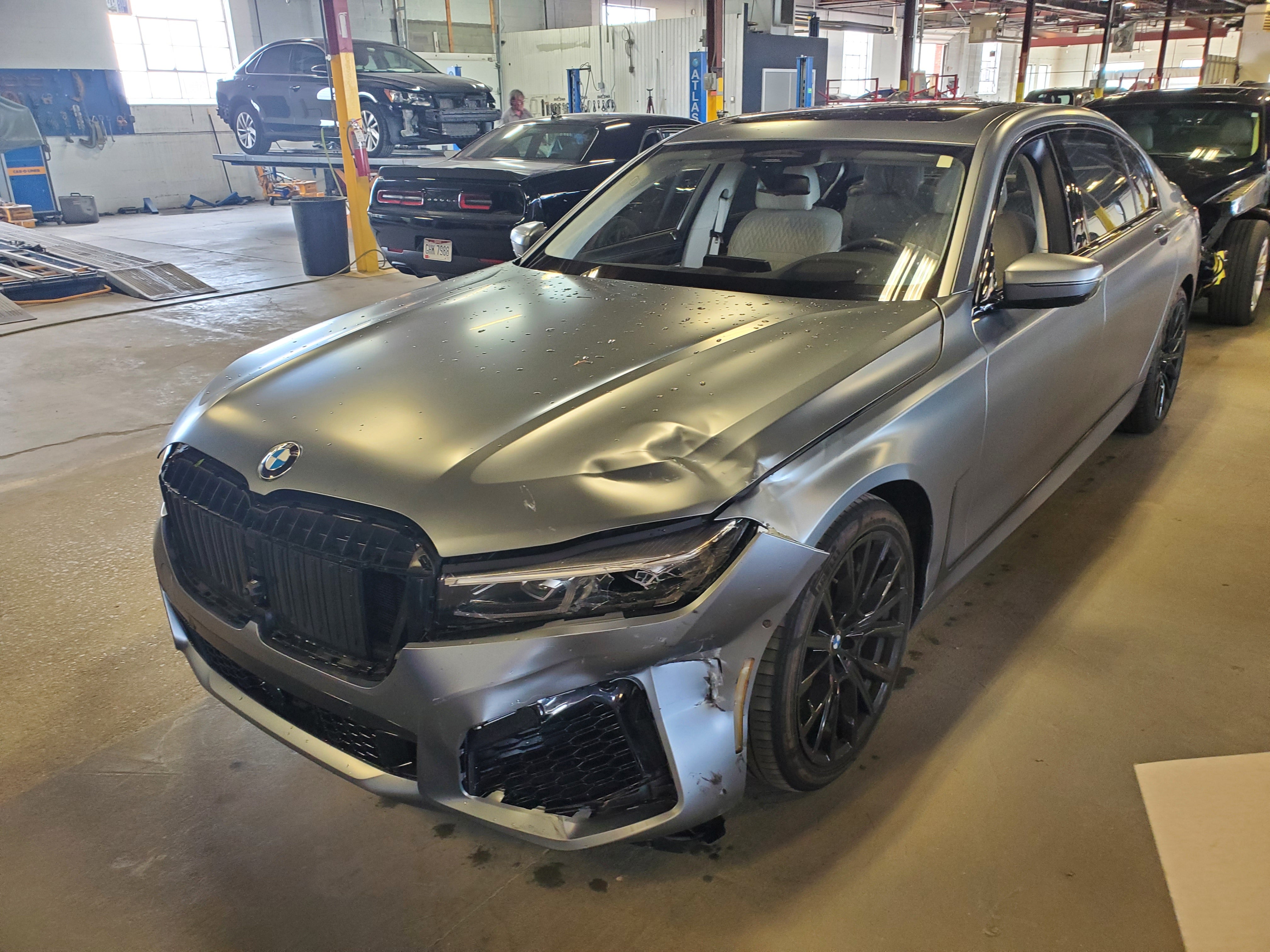 before photo of damaged vehicle image