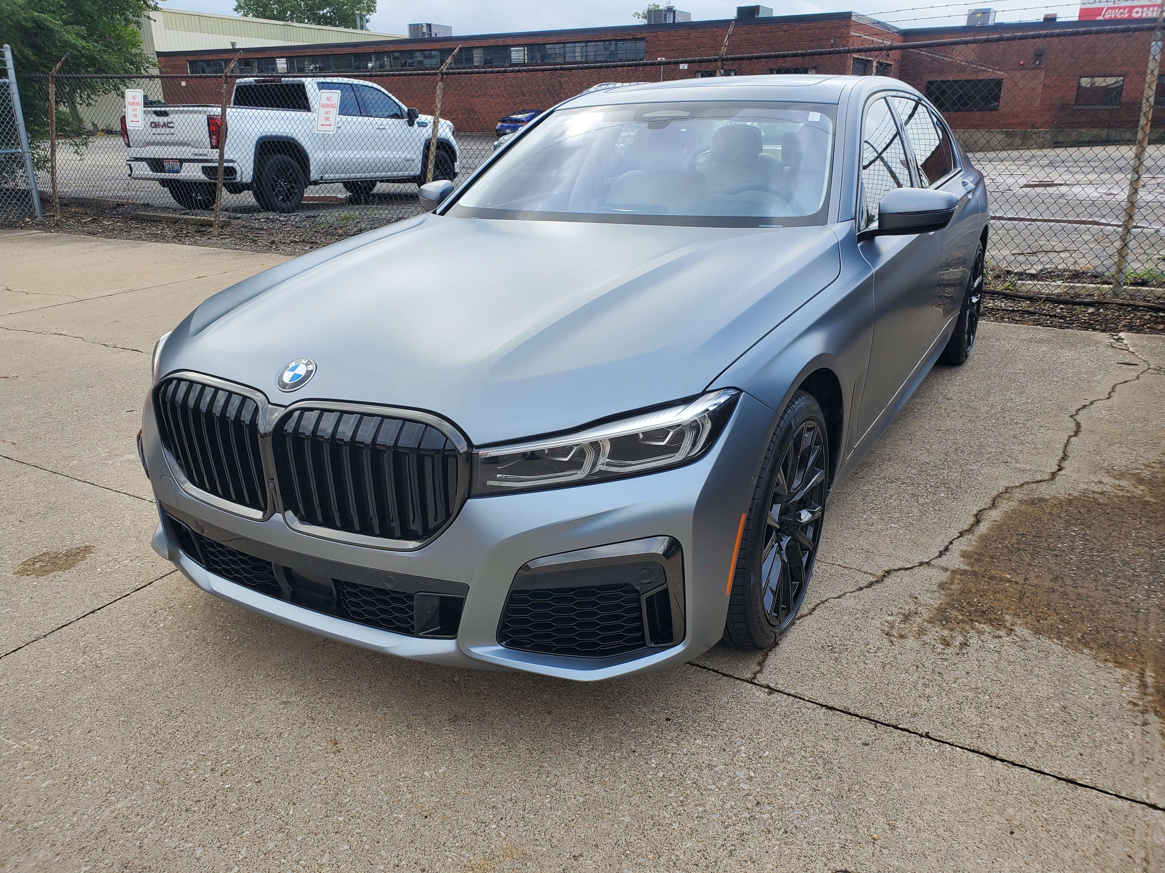 after photo of repaired vehicle