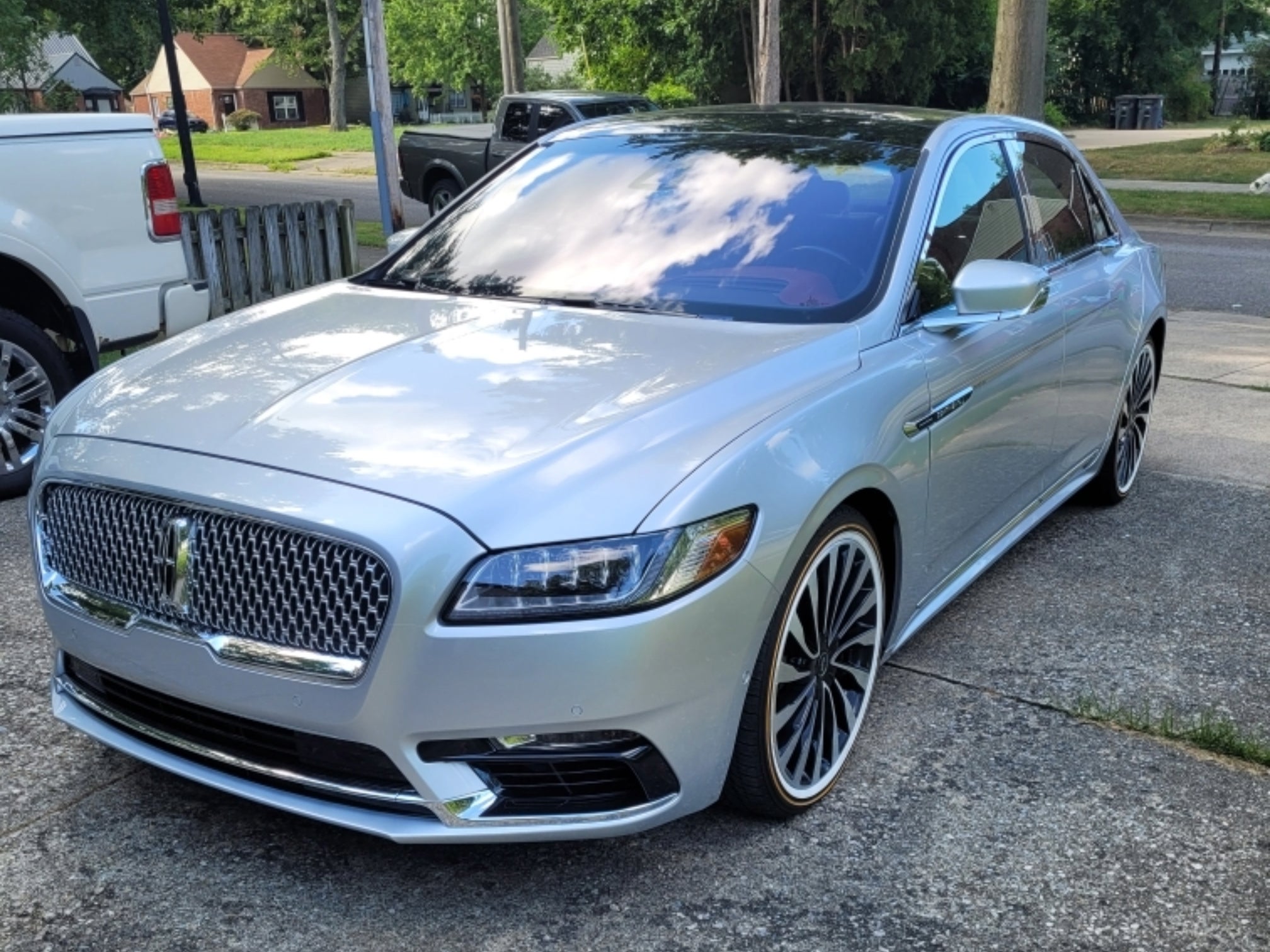 after photo of repaired vehicle